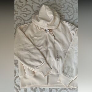 Uniqlo beige sweat shirt
